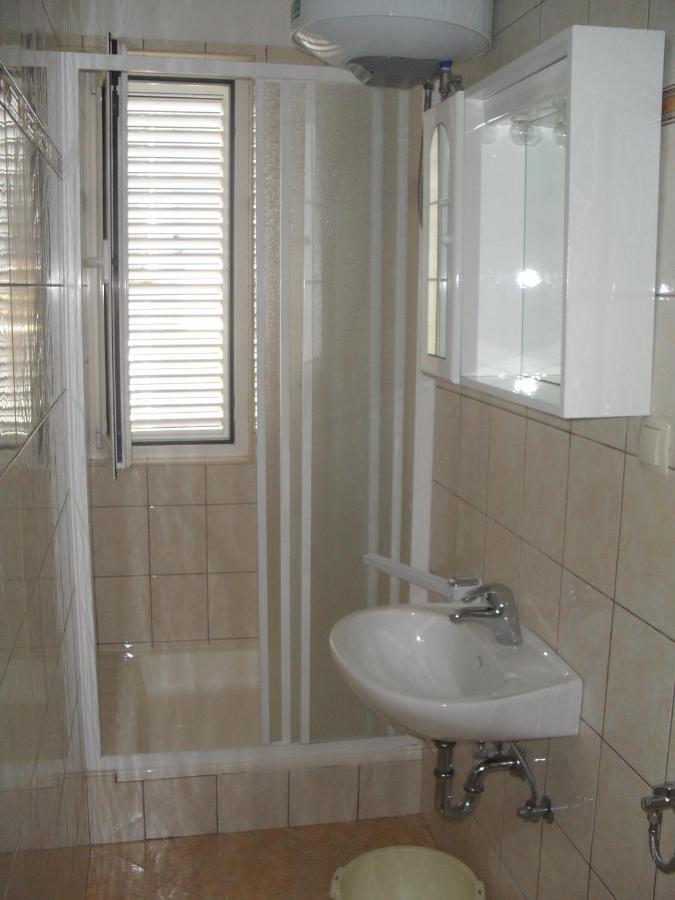 Anka Bunic Bed and Breakfast Ραμπ Εξωτερικό φωτογραφία